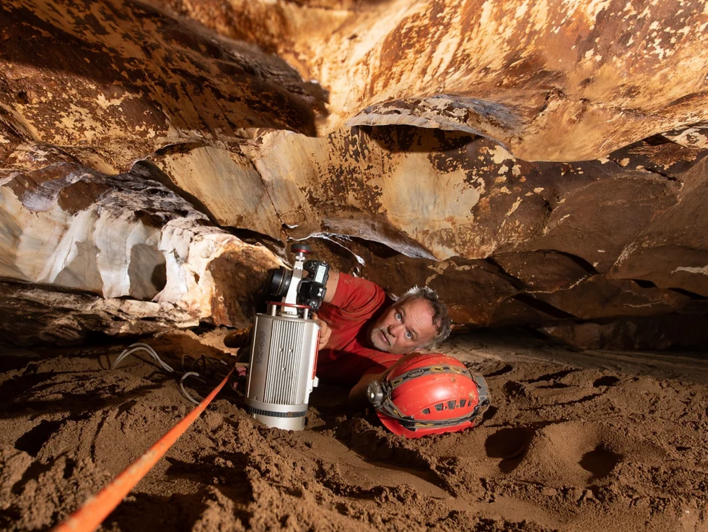 Cave mapping with a RIEGL 3D laser scanner. (c) Mark Burkey