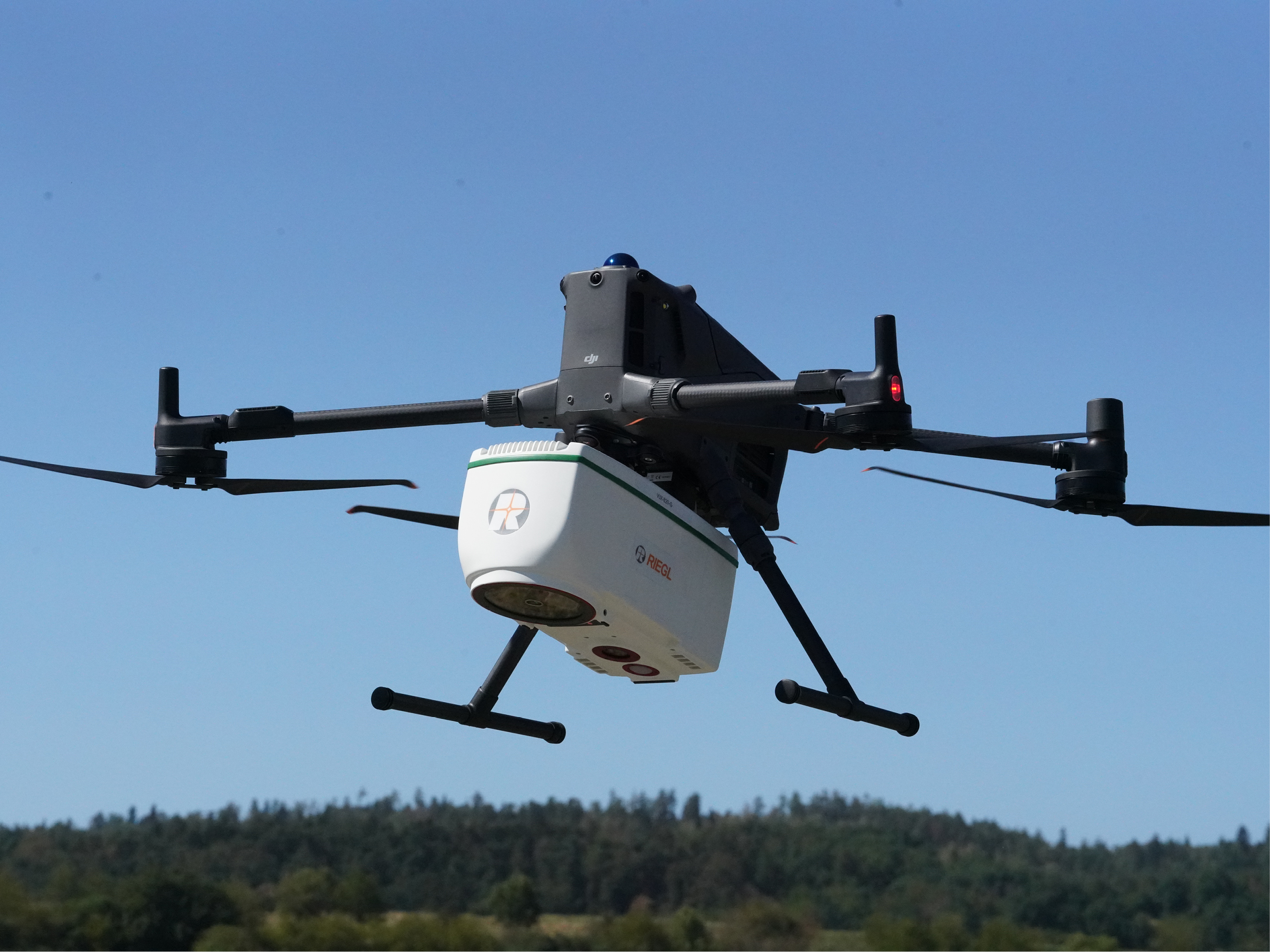 <em>RIEGL</em> VUX-820-G mounted on a DJI M400